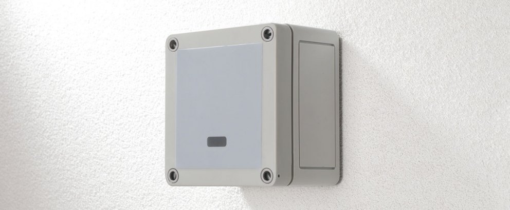 IP66 MW presence sensor for garage application